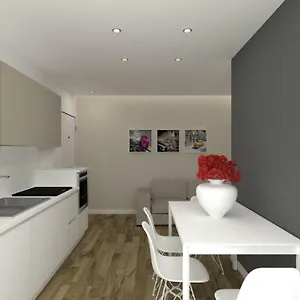 Apartment Piccolo Moderno Sulla In Centro